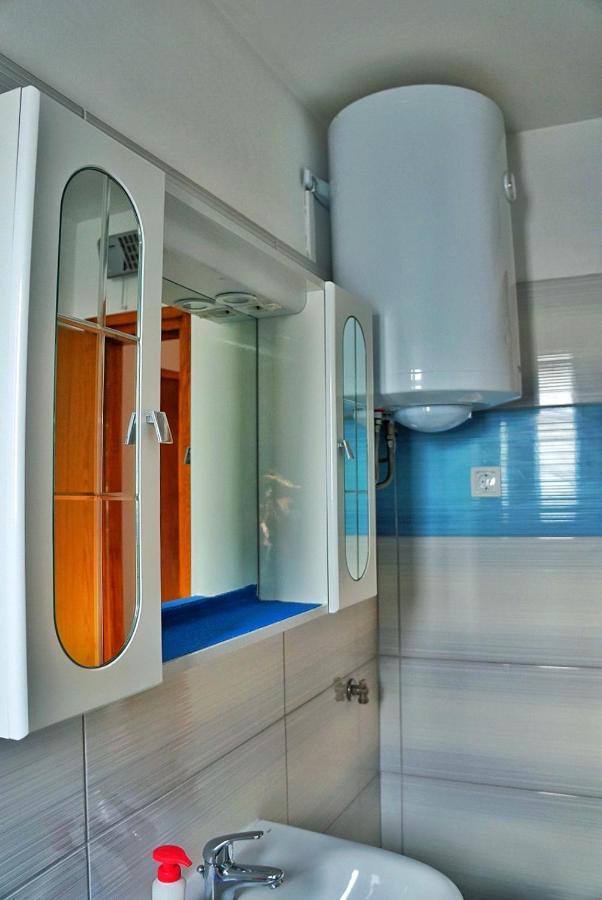 Apartmani Vesna Zambratija  Exterior foto