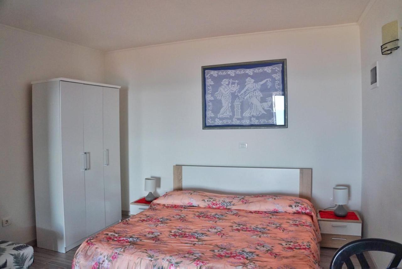 Apartmani Vesna Zambratija  Exterior foto